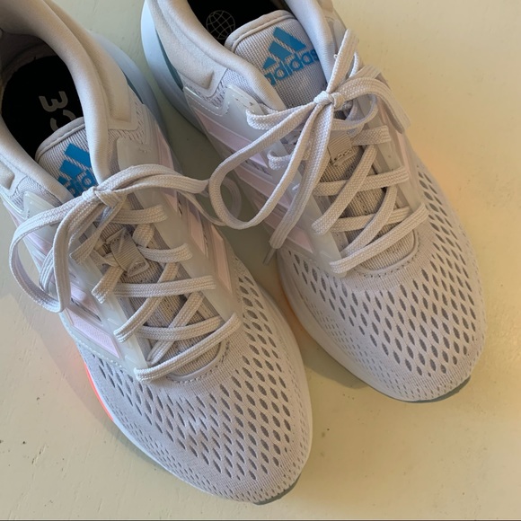 NEW Adidas EQ21 Run Shoes - Picture 3 of 9